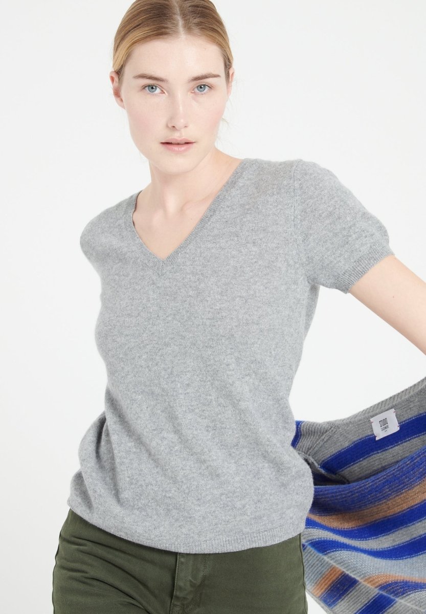 T-shirt col V femme en cachemire gris clair - LILLY 14